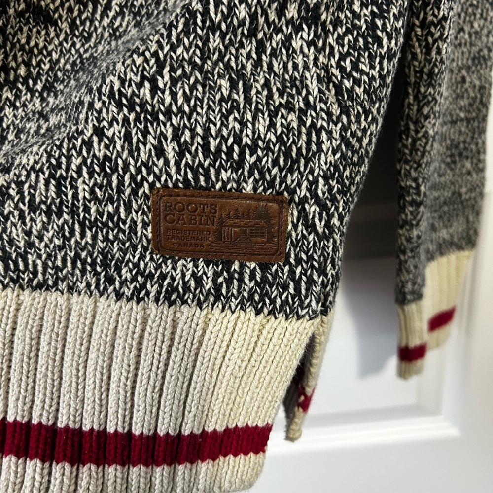 Roots Cabin Crew Neck Sweater Boxy Iconic Canada Large - Picture 4 of 7